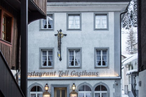 Restaurant-Gasthaus-Tell-Andermatt-Aussen